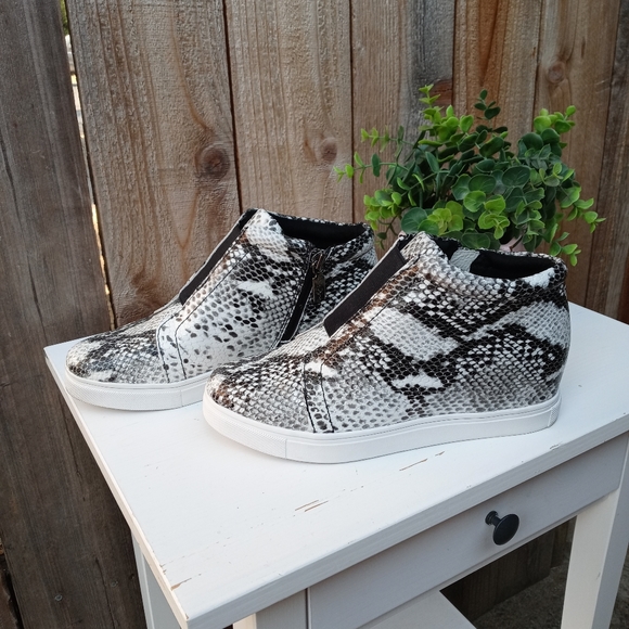 Aqua College Snake Leather Wedge Sneakers Size 7 - Picture 3 of 8